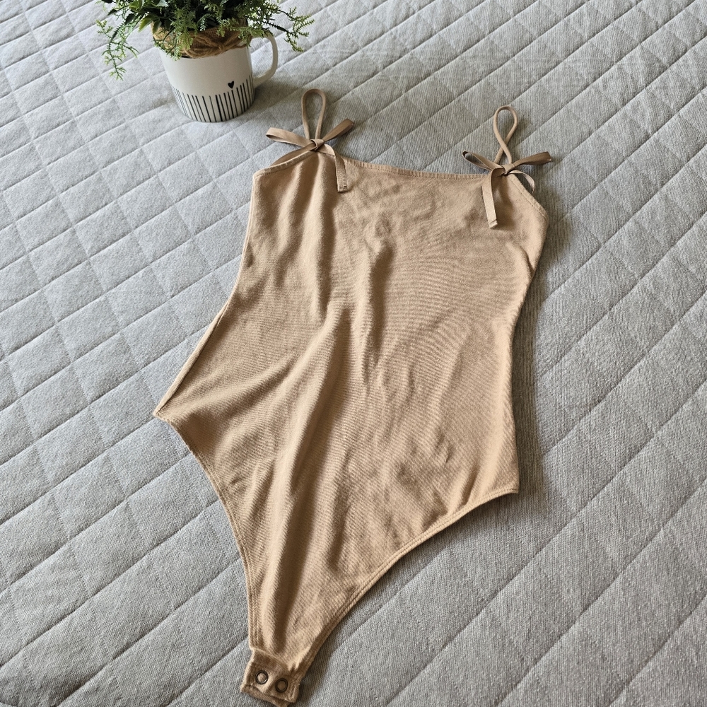 American Eagle Bow Bodysuit Small